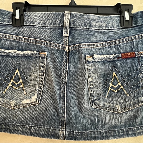 7 For All Mankind denim mini skirt-Size 27 EUC - Picture 1 of 5